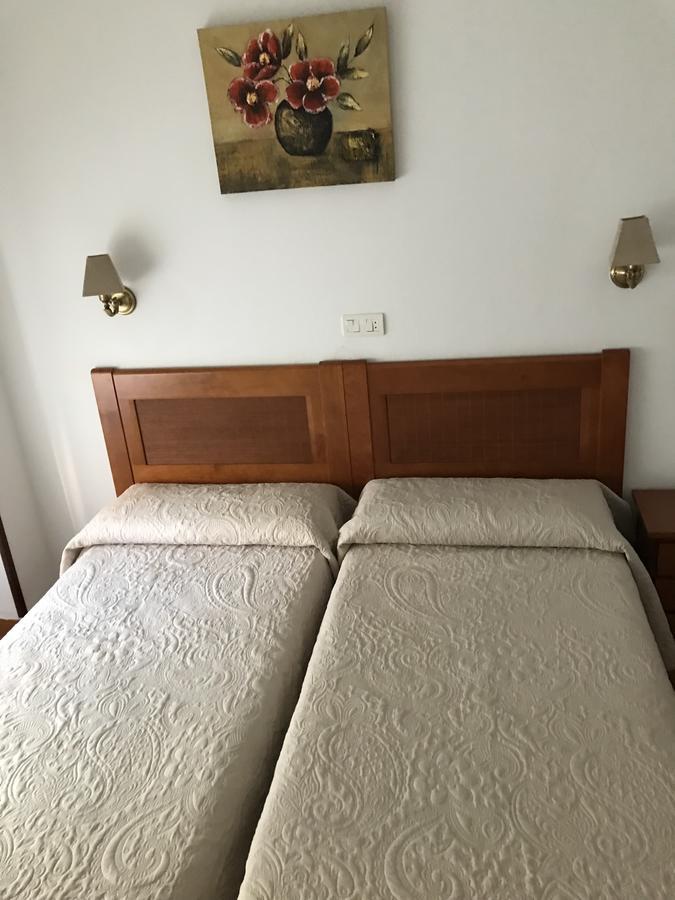 Hostal Argentina Caces Extérieur photo
